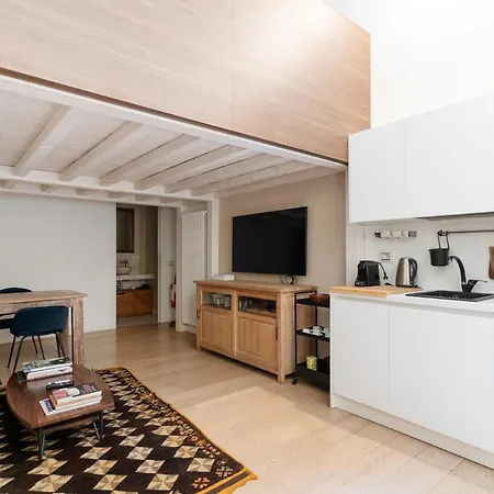 Moscova - Garibaldi - Moderno Loft Di Design アパート