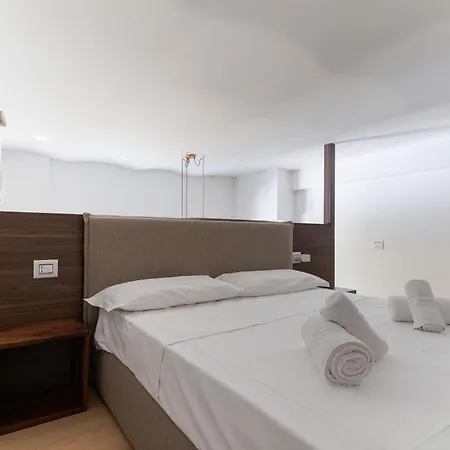 Moscova - Garibaldi - Moderno Loft Di Design * ミラノ
